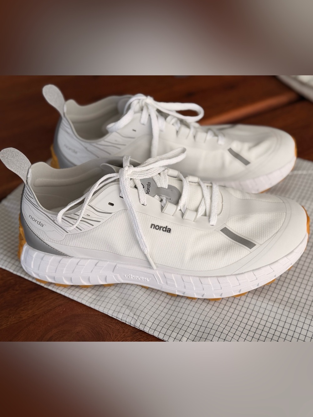 NOR White and Gray Men’s Athletic Running Sneakers with Gum Outsole